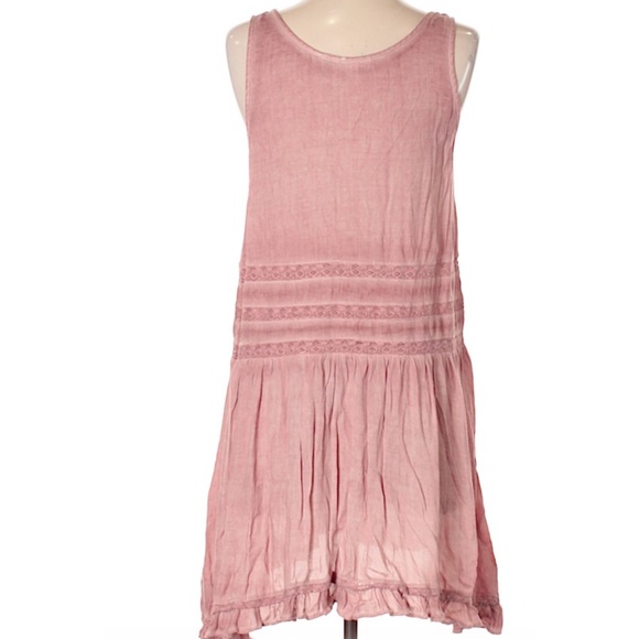 On The Road... distressed lightweight pink dress with ruffles - Picture 2 of 2